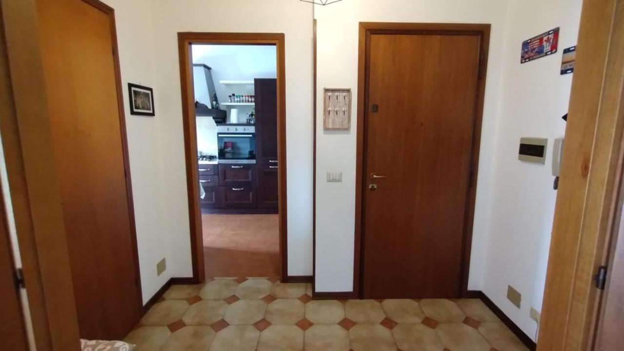 La Casa Dei Viaggiatori - Viareggio - Posto Auto Gratuito Exterior foto